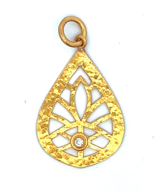 Hale Lotus Kolye Ucu